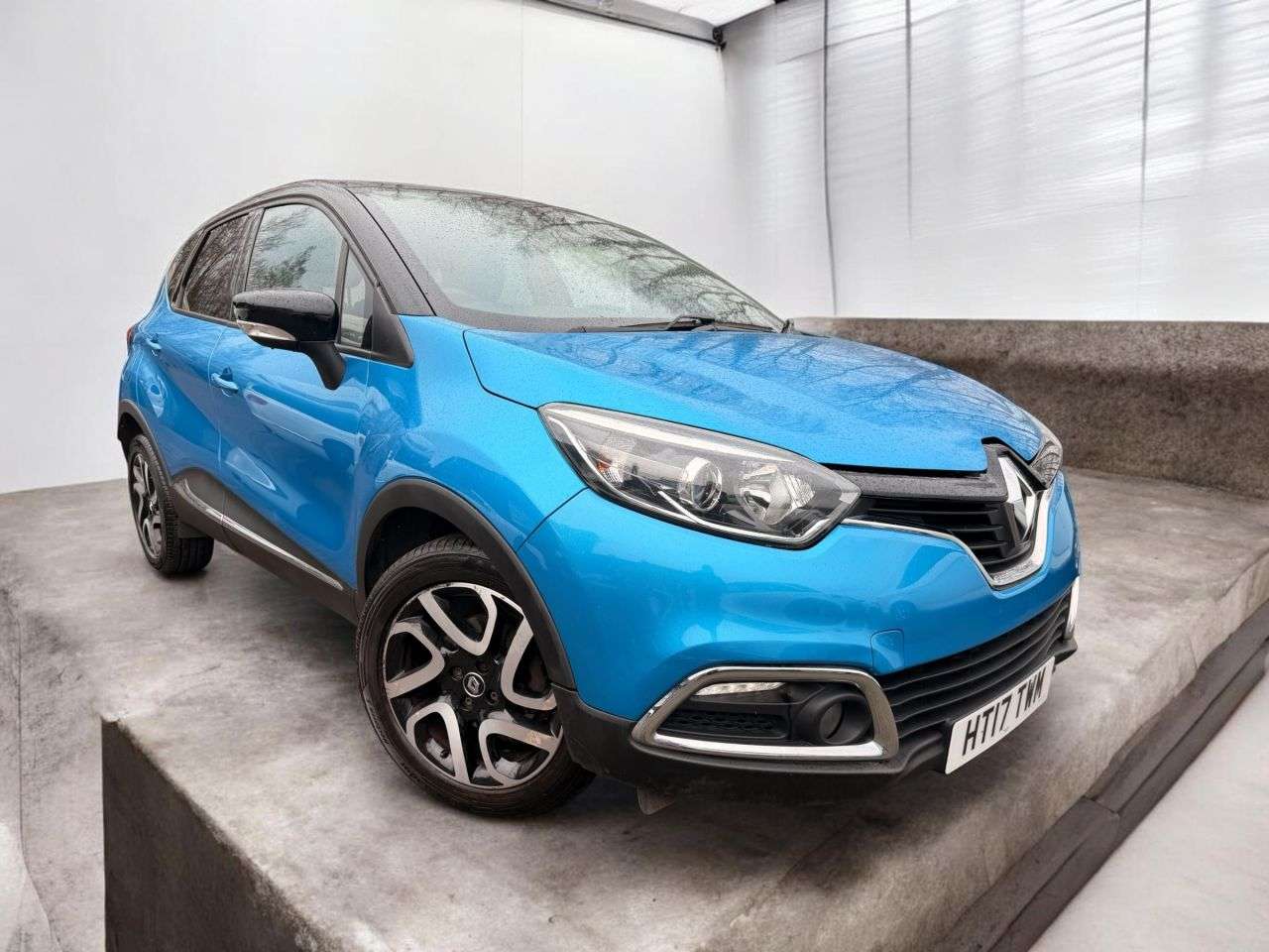 A 2017 RENAULT CAPTUR 1.5 dCi ENERGY Dynamique S Nav SUV 5dr Diesel Manual Euro 6 (s/s) (90 ps) * A 2017 RENAULT CAPTUR 1.5 dCi ENERGY Dynamique S Nav SUV 5dr Diesel Manual Euro 6 (s/s) (90 ps) *