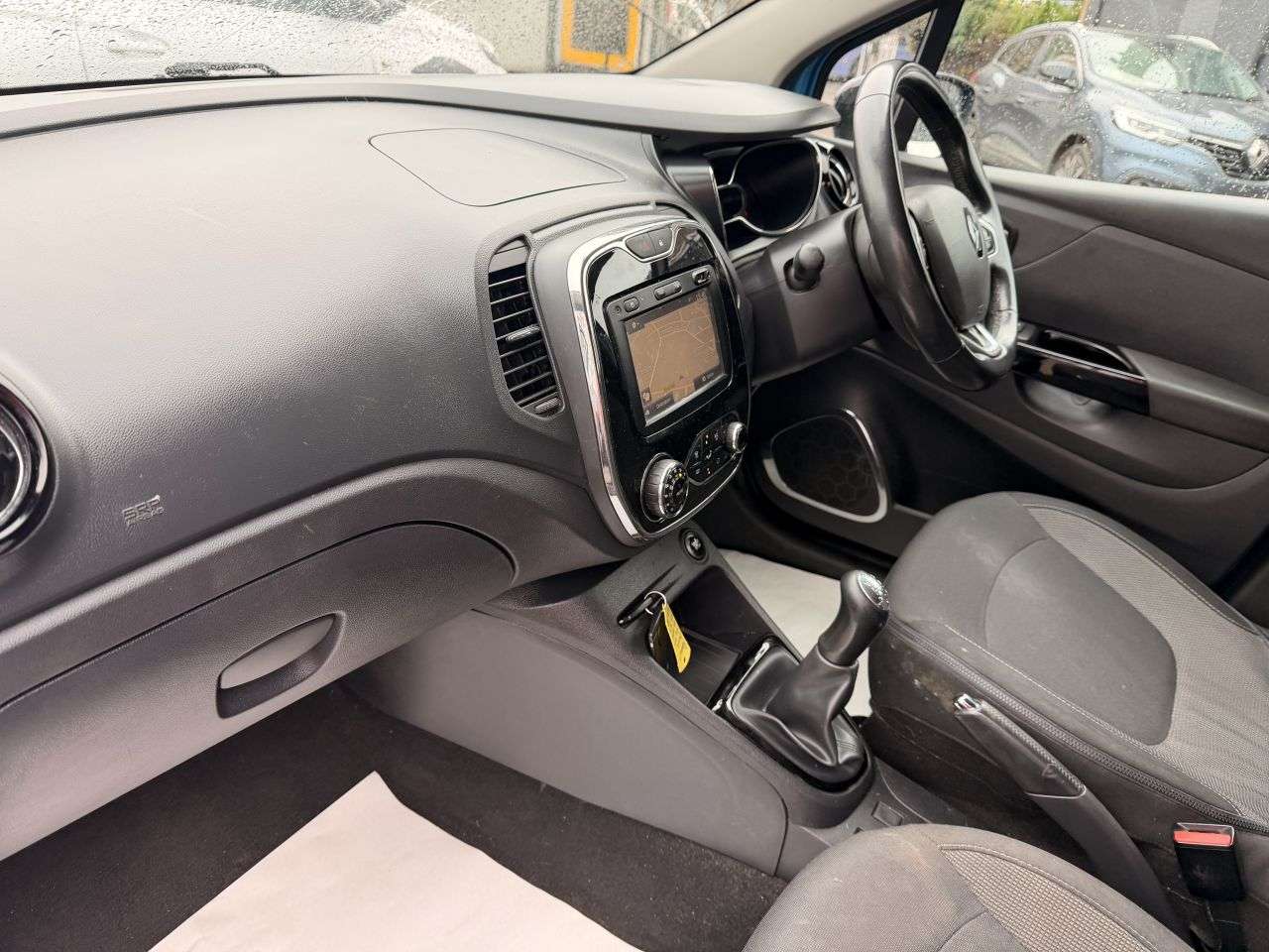 2017 RENAULT CAPTUR 2017 RENAULT CAPTUR