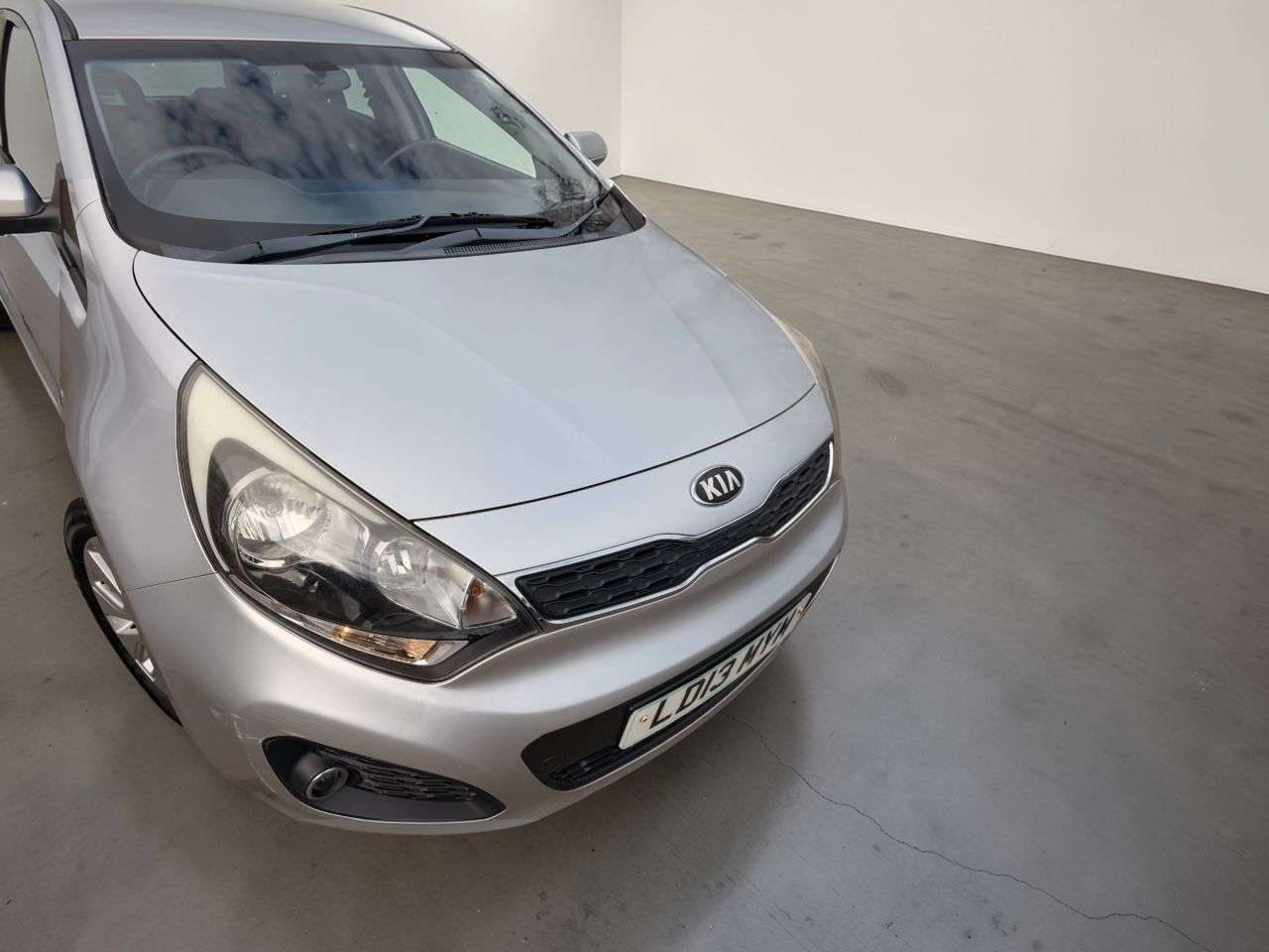 2013 KIA RIO 2013 KIA RIO