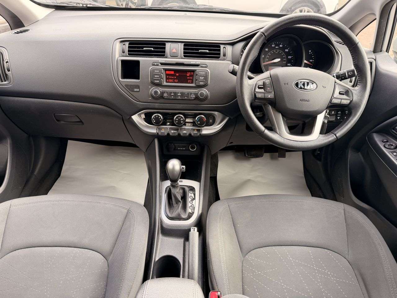 2013 KIA RIO 2013 KIA RIO