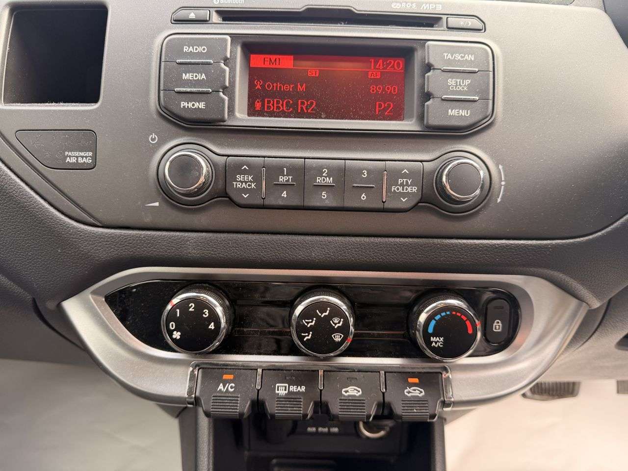 2013 KIA RIO 2013 KIA RIO