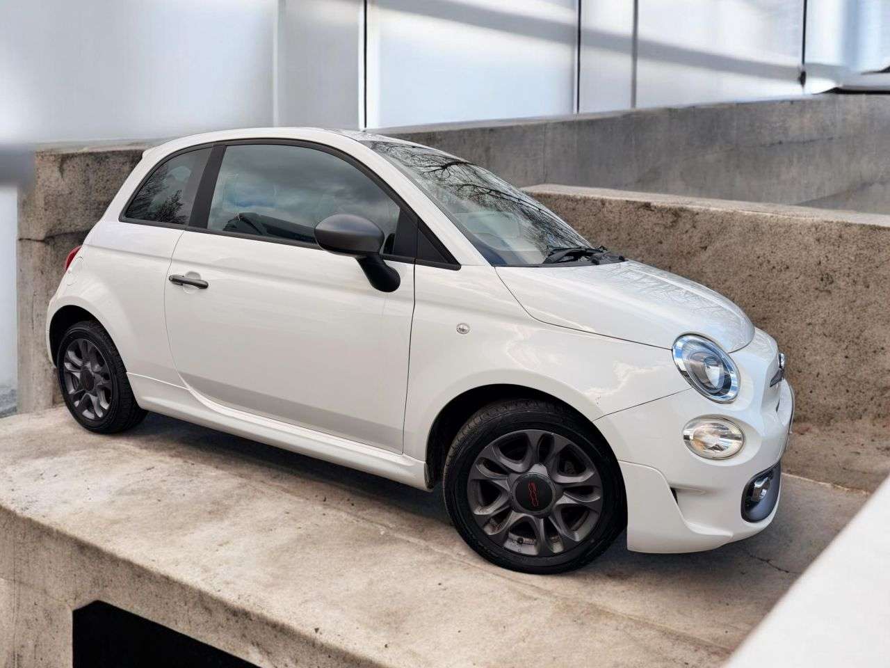 A 2017 FIAT 500 1.2 S Hatchback 3dr Petrol Manual Euro 6 (s/s) (69 bhp) *** ONLY 54K MILES A 2017 FIAT 500 1.2 S Hatchback 3dr Petrol Manual Euro 6 (s/s) (69 bhp) *** ONLY 54K MILES