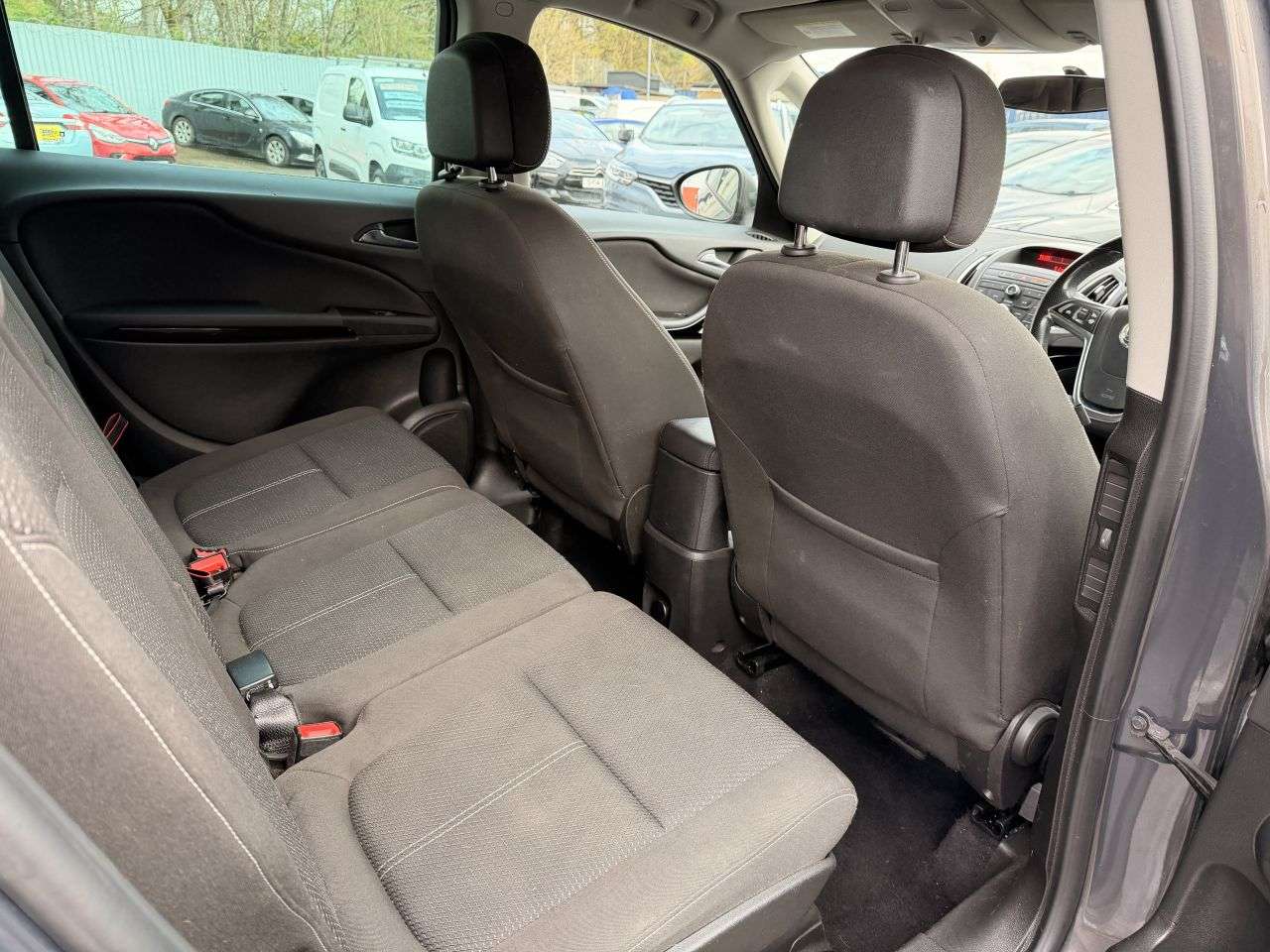 2015 VAUXHALL ZAFIRA TOURER 2015 VAUXHALL ZAFIRA TOURER