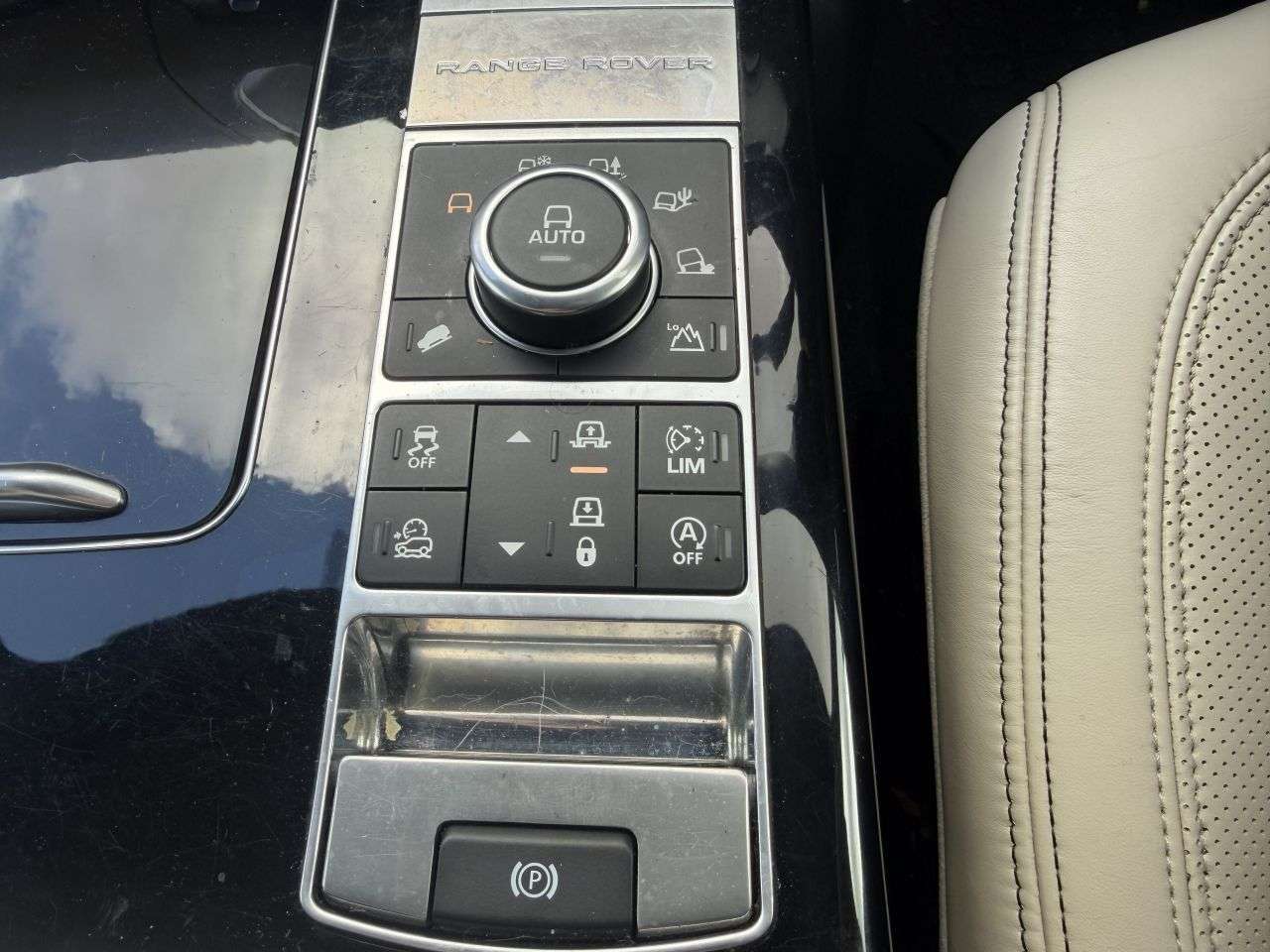 2017 LAND ROVER RANGE ROVER 2017 LAND ROVER RANGE ROVER