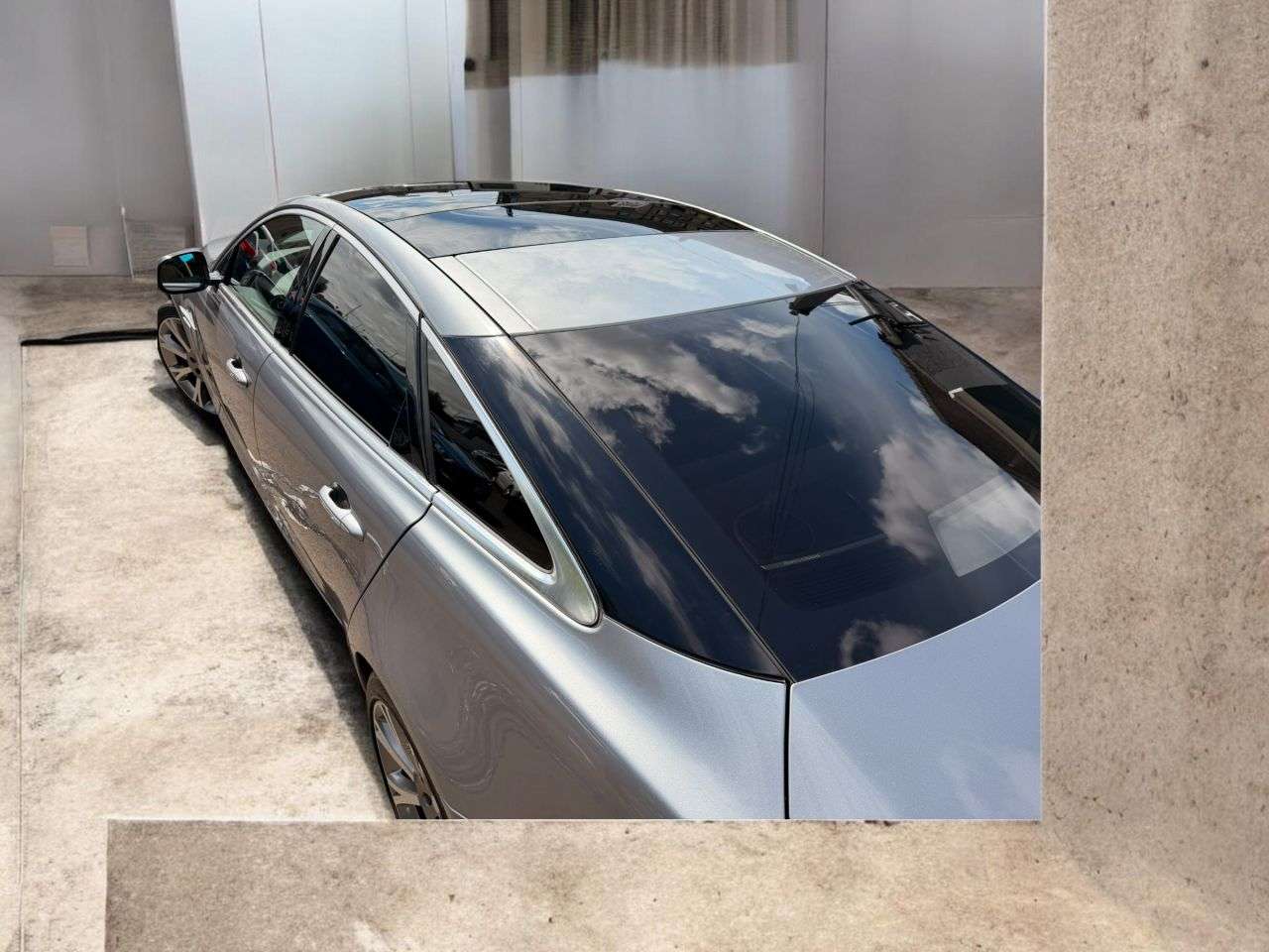 2010 JAGUAR XJ 2010 JAGUAR XJ