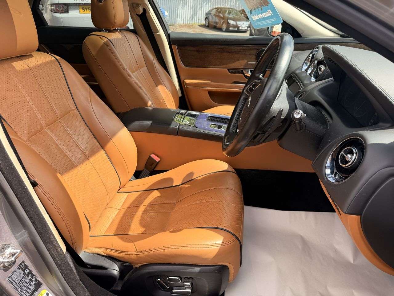 2010 JAGUAR XJ 2010 JAGUAR XJ