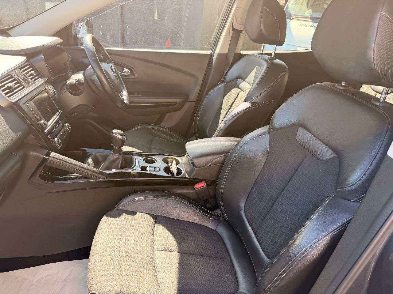 2017 RENAULT KADJAR 2017 RENAULT KADJAR