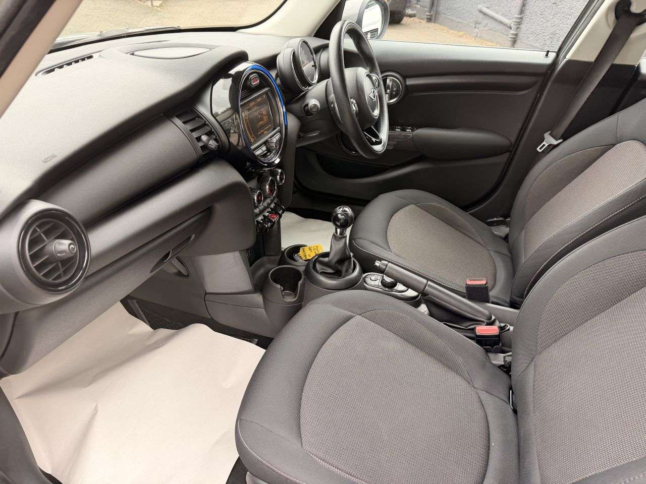 2017 MINI HATCH 2017 MINI HATCH