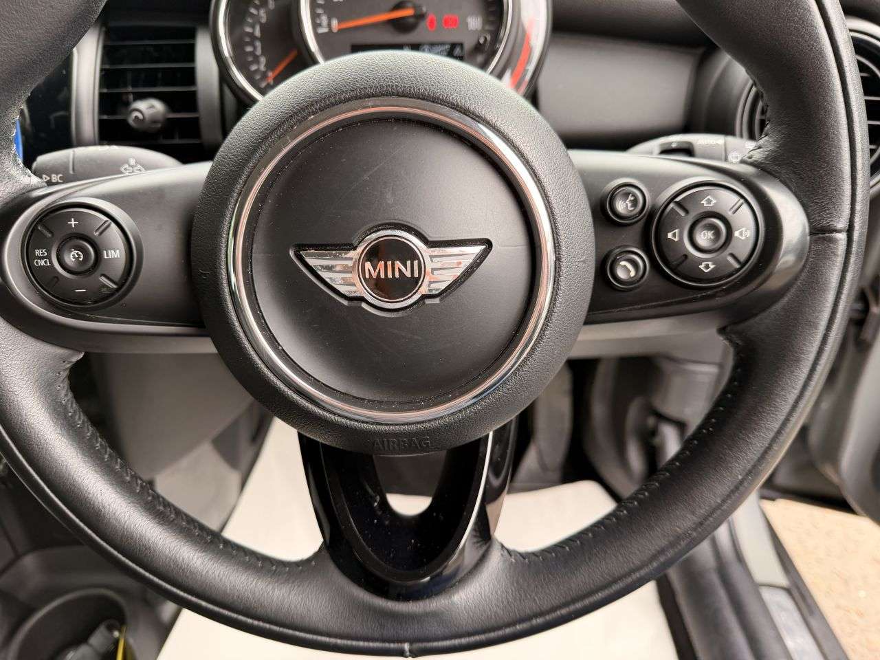 2017 MINI HATCH 2017 MINI HATCH