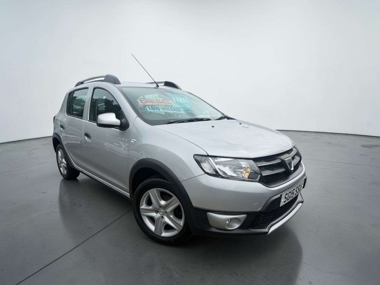 A 2015 DACIA SANDERO STEPWAY 1.5 dCi Laureate Hatchback 5dr Diesel Manual Euro 5 (90 ps) *** £20 PER YEA A 2015 DACIA SANDERO STEPWAY 1.5 dCi Laureate Hatchback 5dr Diesel Manual Euro 5 (90 ps) *** £20 PER YEA