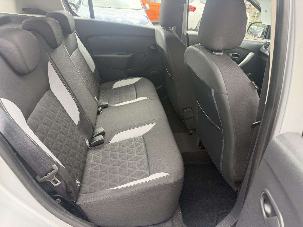 2015 DACIA SANDERO STEPWAY 2015 DACIA SANDERO STEPWAY