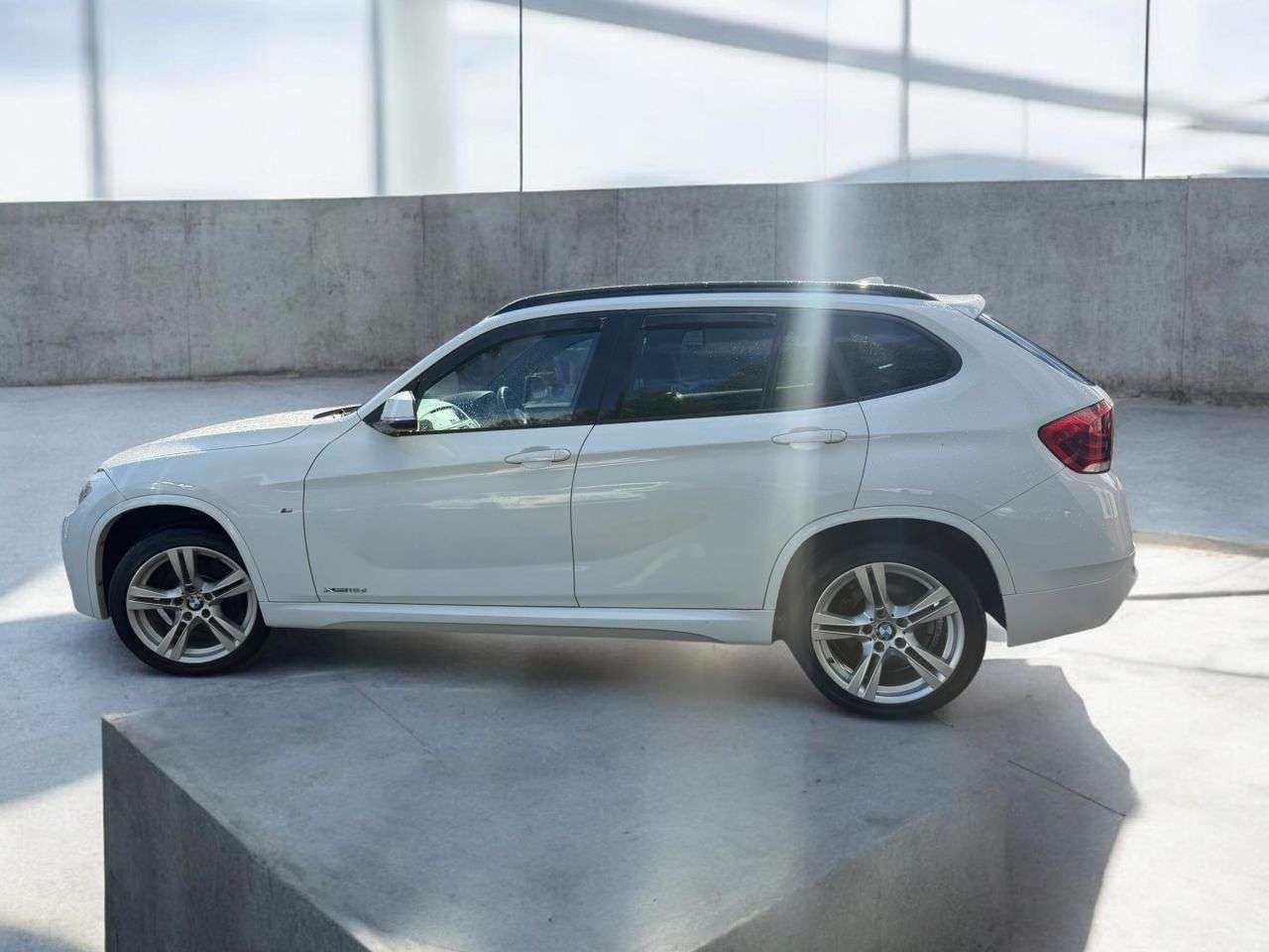 A 2014 BMW X1 2.0 18d M Sport SUV 5dr Diesel Manual xDrive Euro 5 (s/s) (143 ps) *** FULL A 2014 BMW X1 2.0 18d M Sport SUV 5dr Diesel Manual xDrive Euro 5 (s/s) (143 ps) *** FULL