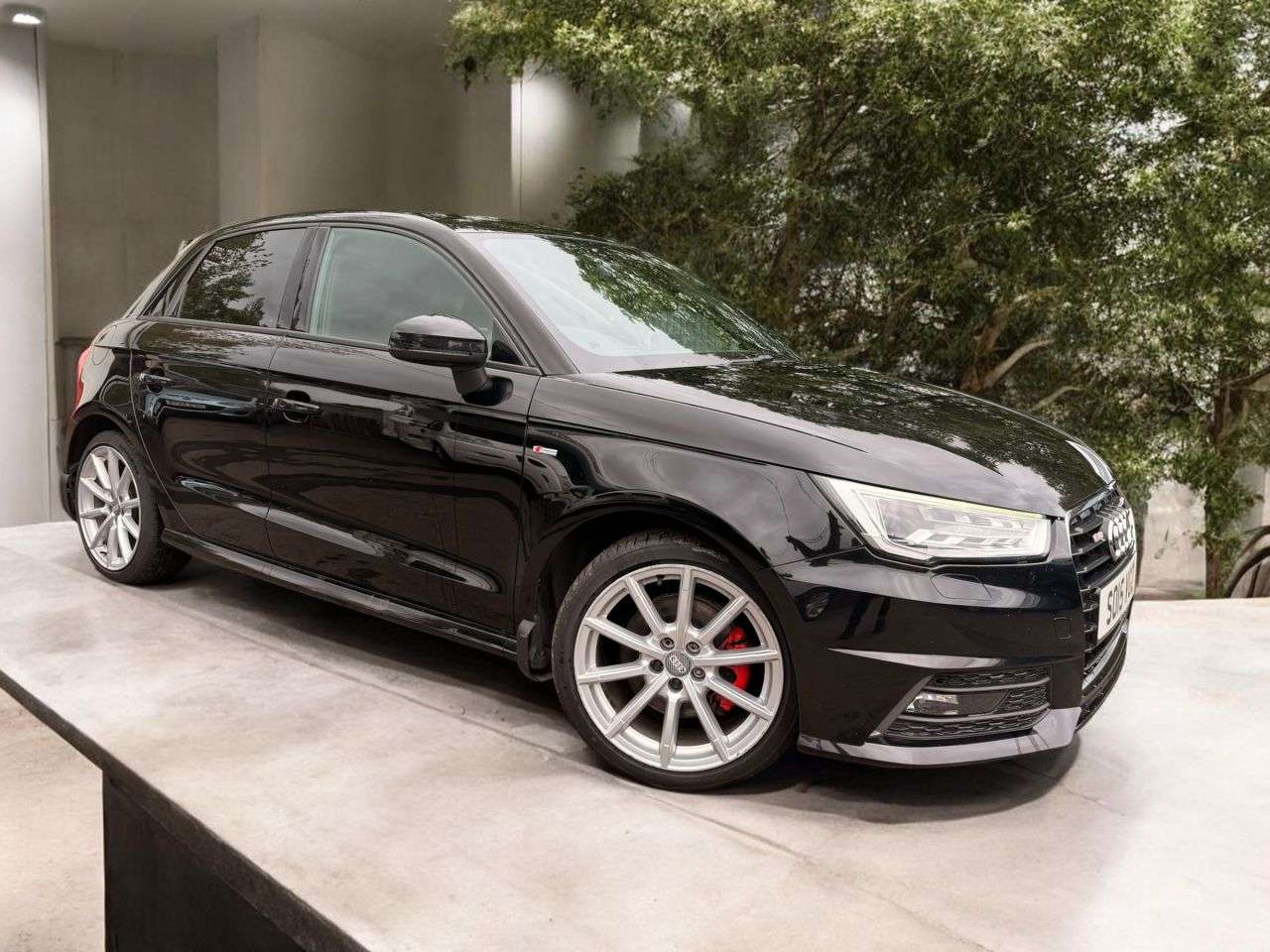 A 2015 AUDI A1 1.6 TDI S line Sportback 5dr Diesel Manual Euro 6 (s/s) (116 ps) ** NEW WAT A 2015 AUDI A1 1.6 TDI S line Sportback 5dr Diesel Manual Euro 6 (s/s) (116 ps) ** NEW WAT