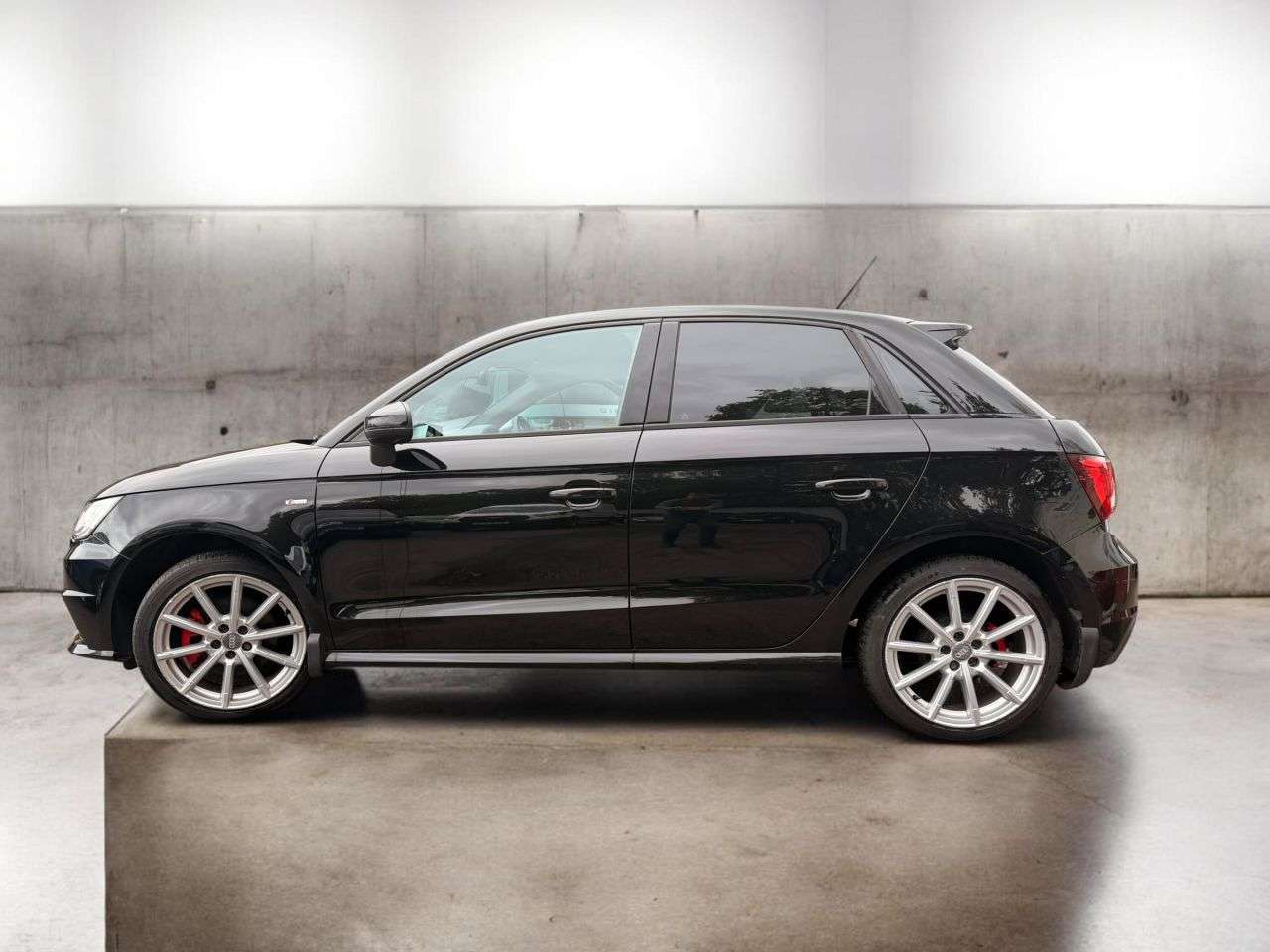 A 2015 AUDI A1 1.6 TDI S line Sportback 5dr Diesel Manual Euro 6 (s/s) (116 ps) ** NEW WAT A 2015 AUDI A1 1.6 TDI S line Sportback 5dr Diesel Manual Euro 6 (s/s) (116 ps) ** NEW WAT