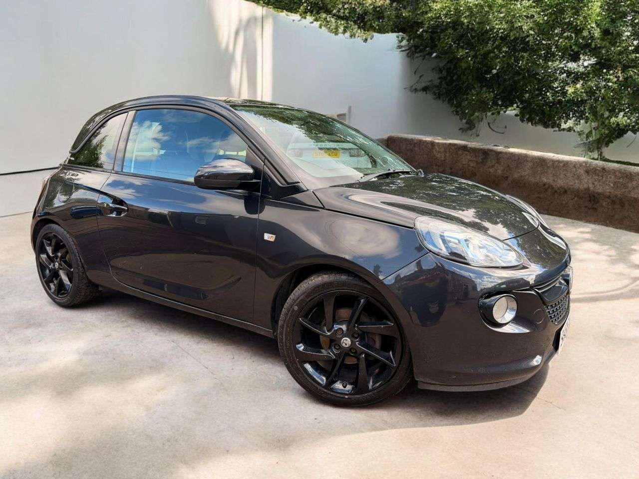 A 2016 VAUXHALL ADAM 1.2i ecoFLEX ENERGISED Hatchback 3dr Petrol Manual Euro 6 (s/s) (70 ps) A 2016 VAUXHALL ADAM 1.2i ecoFLEX ENERGISED Hatchback 3dr Petrol Manual Euro 6 (s/s) (70 ps)