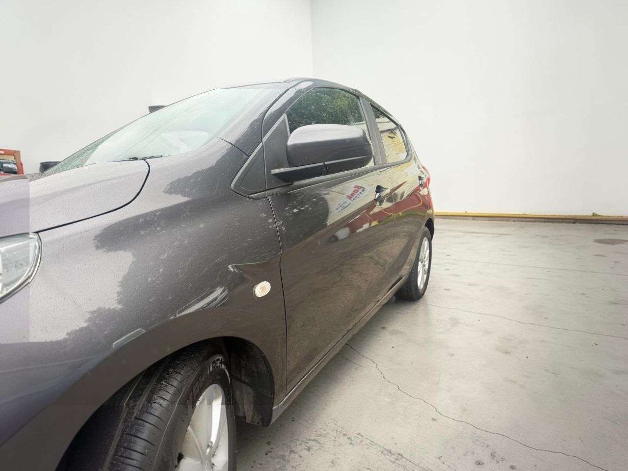 A 2016 VAUXHALL VIVA 1.0i SL Hatchback 5dr Petrol Manual Euro 6 (75 ps) *** ONLY GROUP 4 INSURAN A 2016 VAUXHALL VIVA 1.0i SL Hatchback 5dr Petrol Manual Euro 6 (75 ps) *** ONLY GROUP 4 INSURAN