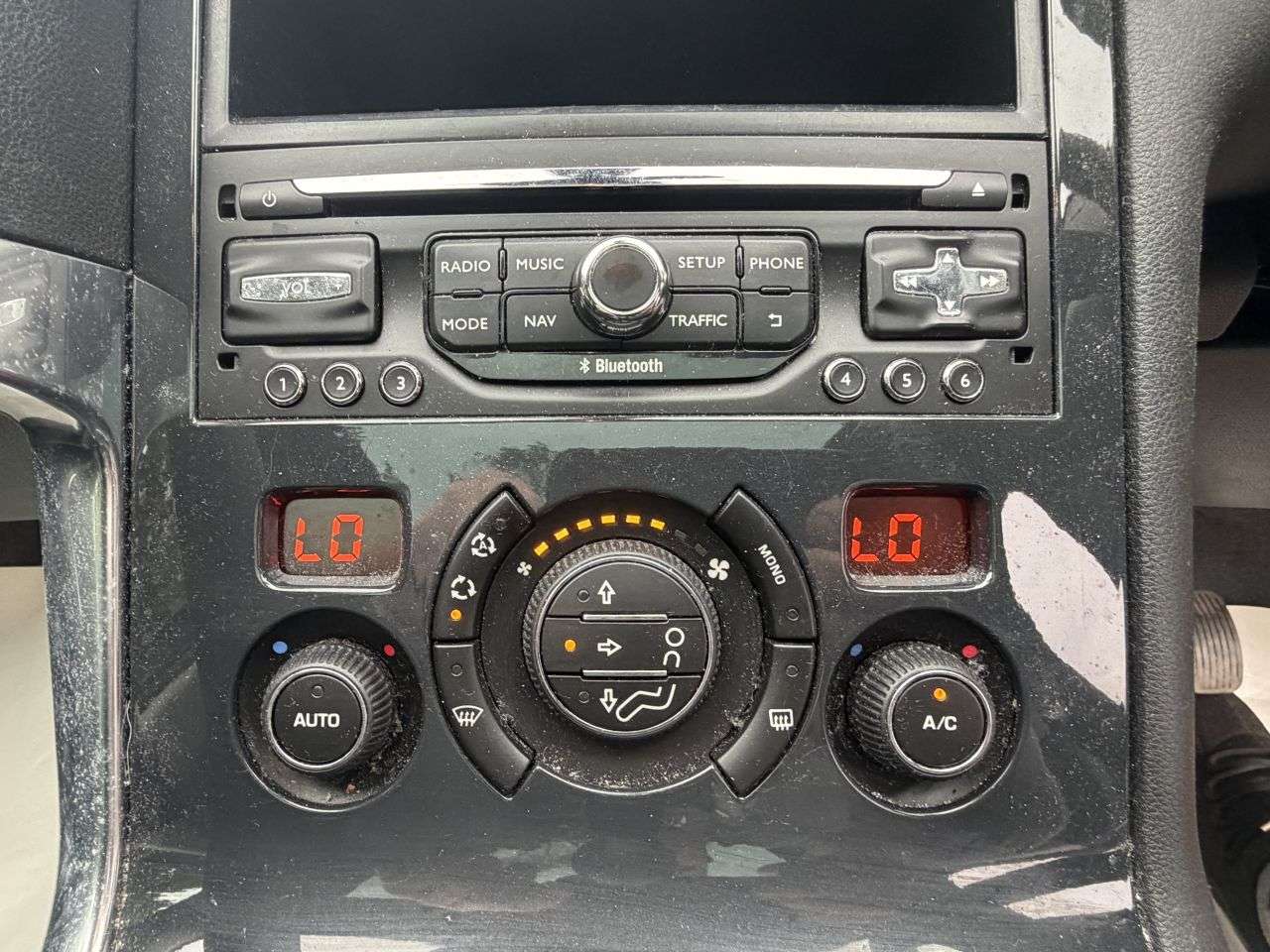 2016 PEUGEOT 3008 2016 PEUGEOT 3008