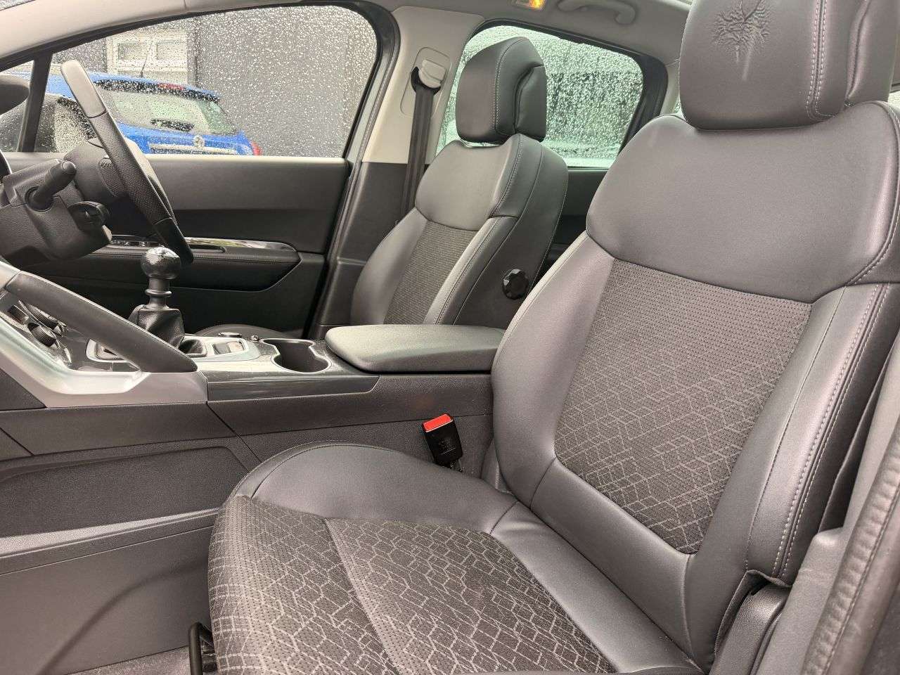 2016 PEUGEOT 3008 2016 PEUGEOT 3008