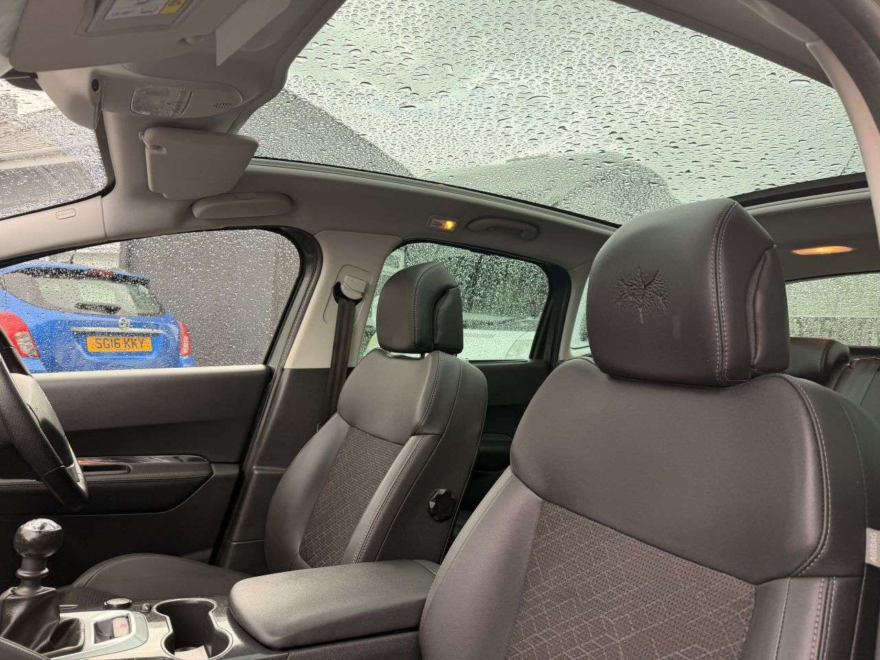 2016 PEUGEOT 3008 2016 PEUGEOT 3008
