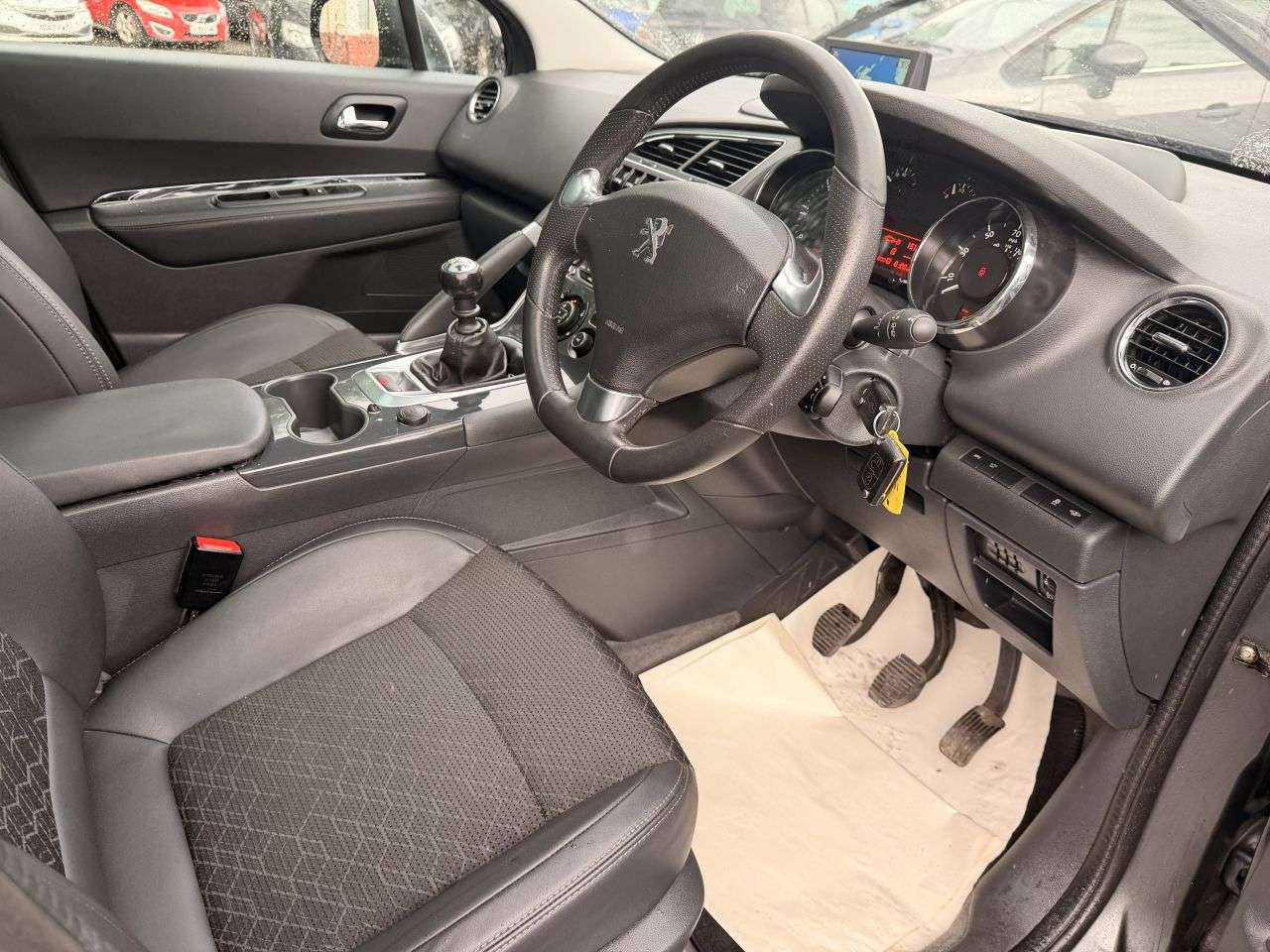 2016 PEUGEOT 3008 2016 PEUGEOT 3008