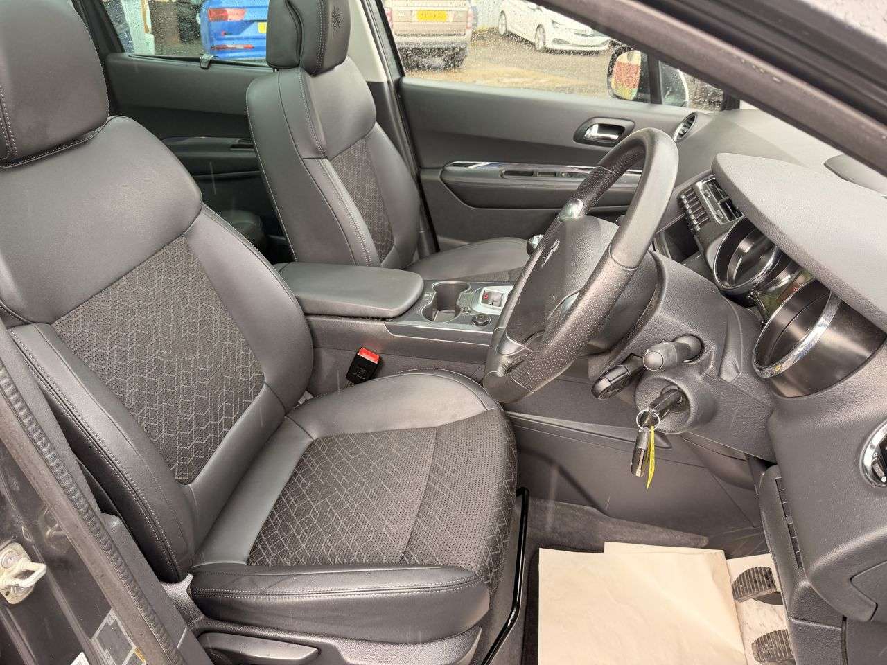 2016 PEUGEOT 3008 2016 PEUGEOT 3008