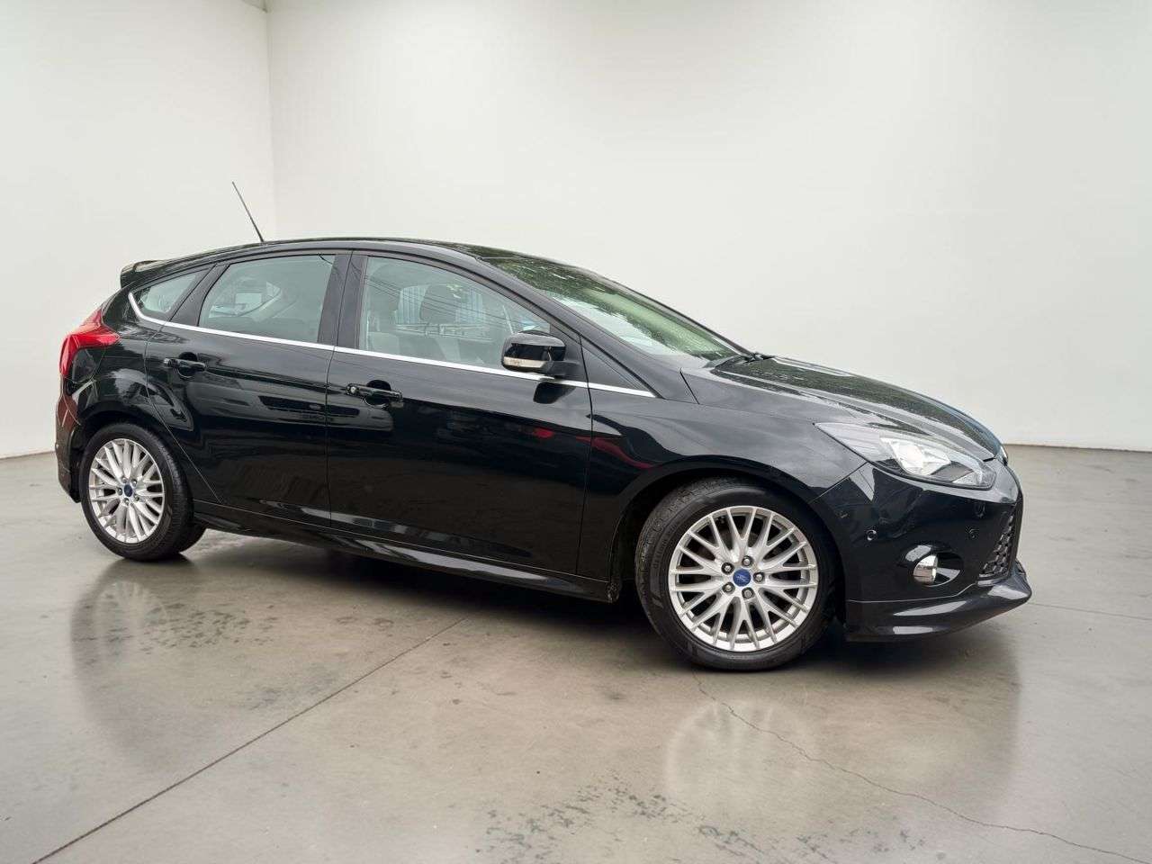A 2014 FORD FOCUS 1.6 TDCi Zetec S Hatchback 5dr Diesel Manual Euro 5 (s/s) (115 ps) *** ONLY A 2014 FORD FOCUS 1.6 TDCi Zetec S Hatchback 5dr Diesel Manual Euro 5 (s/s) (115 ps) *** ONLY