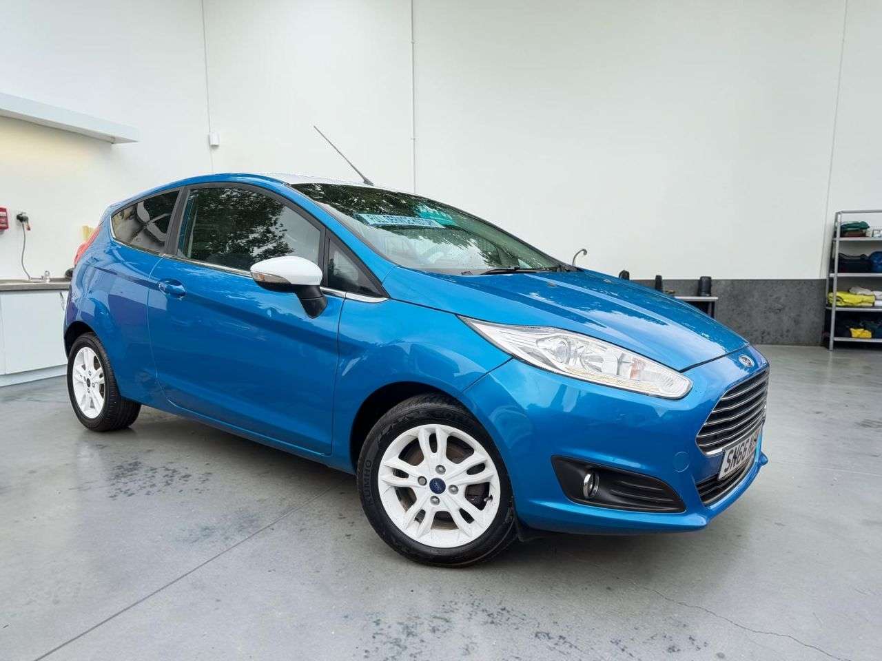 A 2016 FORD FIESTA 1.25 Zetec Blue Edition Hatchback 3dr Petrol Manual Euro 6 (82 ps) ***FULL A 2016 FORD FIESTA 1.25 Zetec Blue Edition Hatchback 3dr Petrol Manual Euro 6 (82 ps) ***FULL