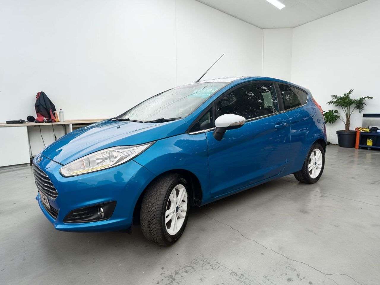 A 2016 FORD FIESTA 1.25 Zetec Blue Edition Hatchback 3dr Petrol Manual Euro 6 (82 ps) ***FULL A 2016 FORD FIESTA 1.25 Zetec Blue Edition Hatchback 3dr Petrol Manual Euro 6 (82 ps) ***FULL