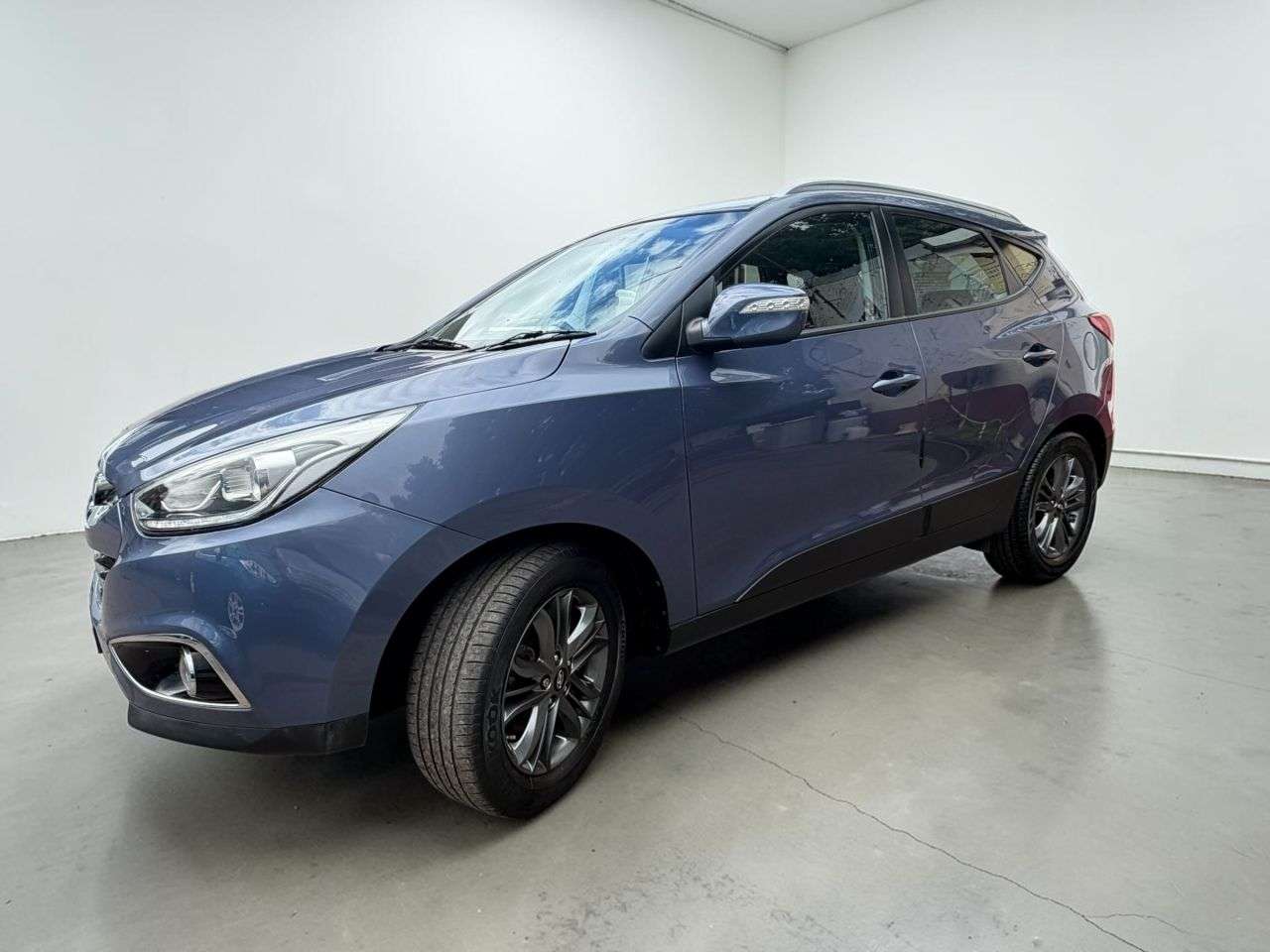 A 2014 HYUNDAI IX35 1.7 CRDi SE SUV 5dr Diesel Manual Euro 5 (s/s) (115 ps) !!!!! LOW MILES !!! A 2014 HYUNDAI IX35 1.7 CRDi SE SUV 5dr Diesel Manual Euro 5 (s/s) (115 ps) !!!!! LOW MILES !!!