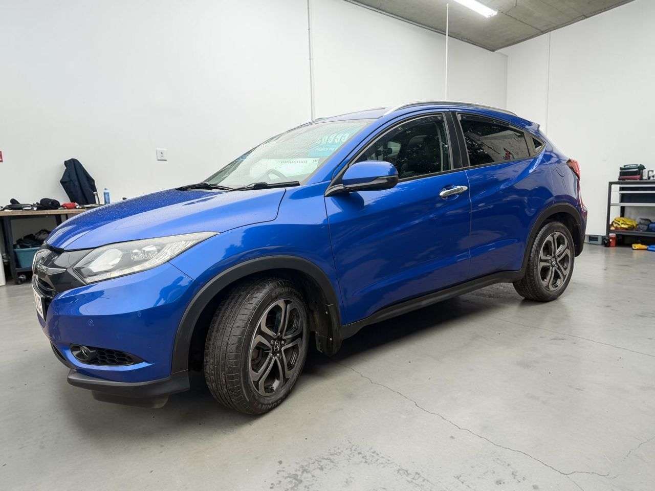 A 2016 HONDA HR-V 1.6 i-DTEC EX SUV 5dr Diesel Manual Euro 6 (s/s) (120 ps) *** MASSIVE SPEC A 2016 HONDA HR-V 1.6 i-DTEC EX SUV 5dr Diesel Manual Euro 6 (s/s) (120 ps) *** MASSIVE SPEC