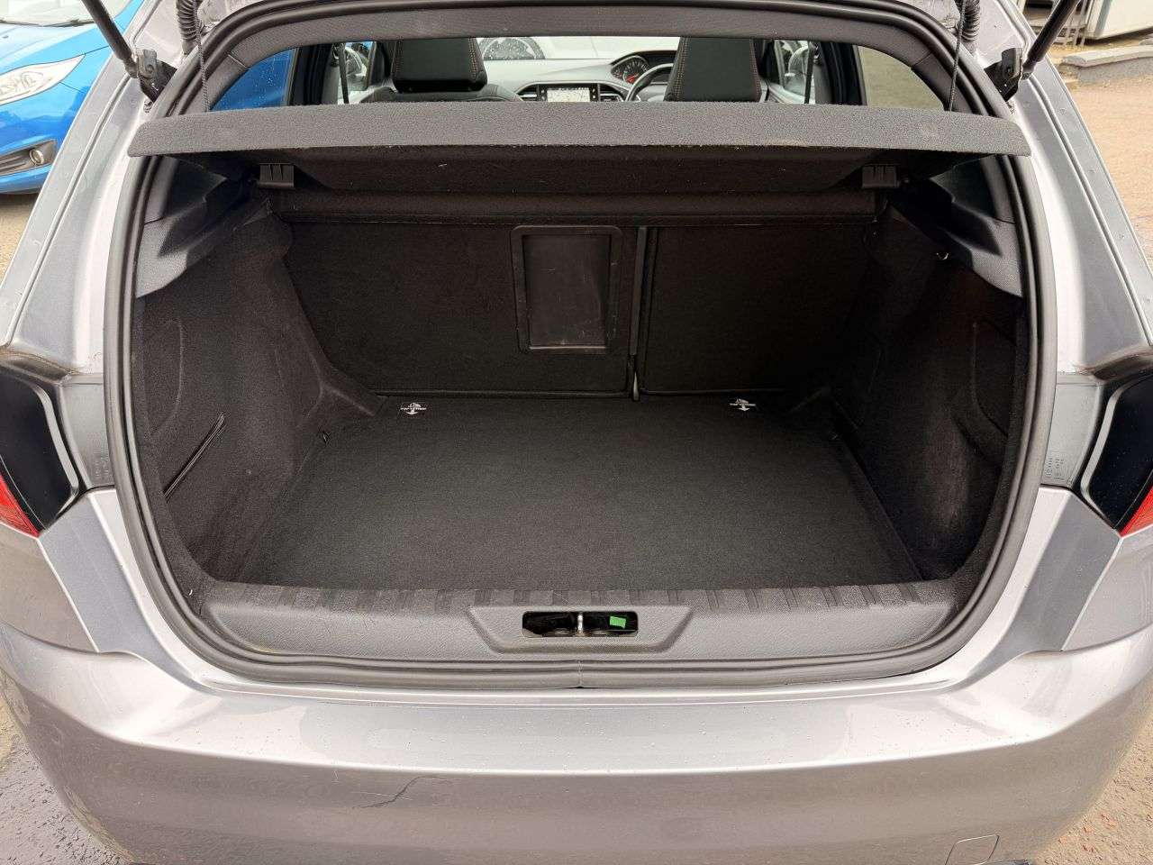 2018 PEUGEOT 308 2018 PEUGEOT 308