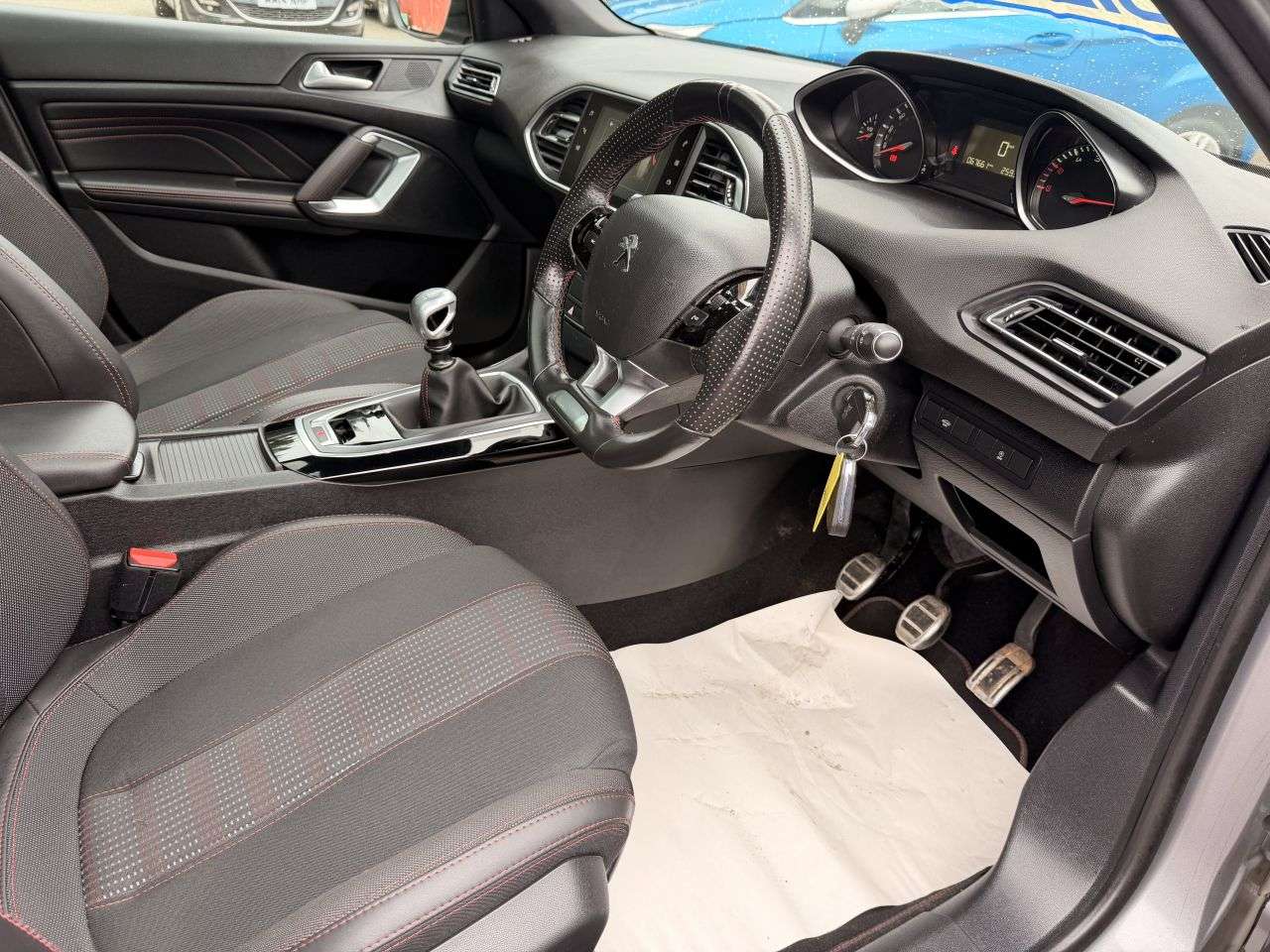 2018 PEUGEOT 308 2018 PEUGEOT 308