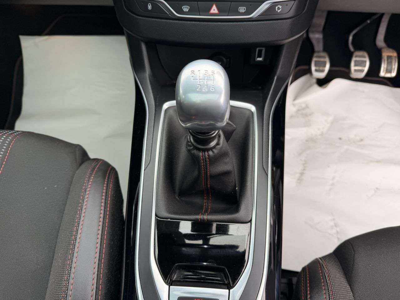 2018 PEUGEOT 308 2018 PEUGEOT 308