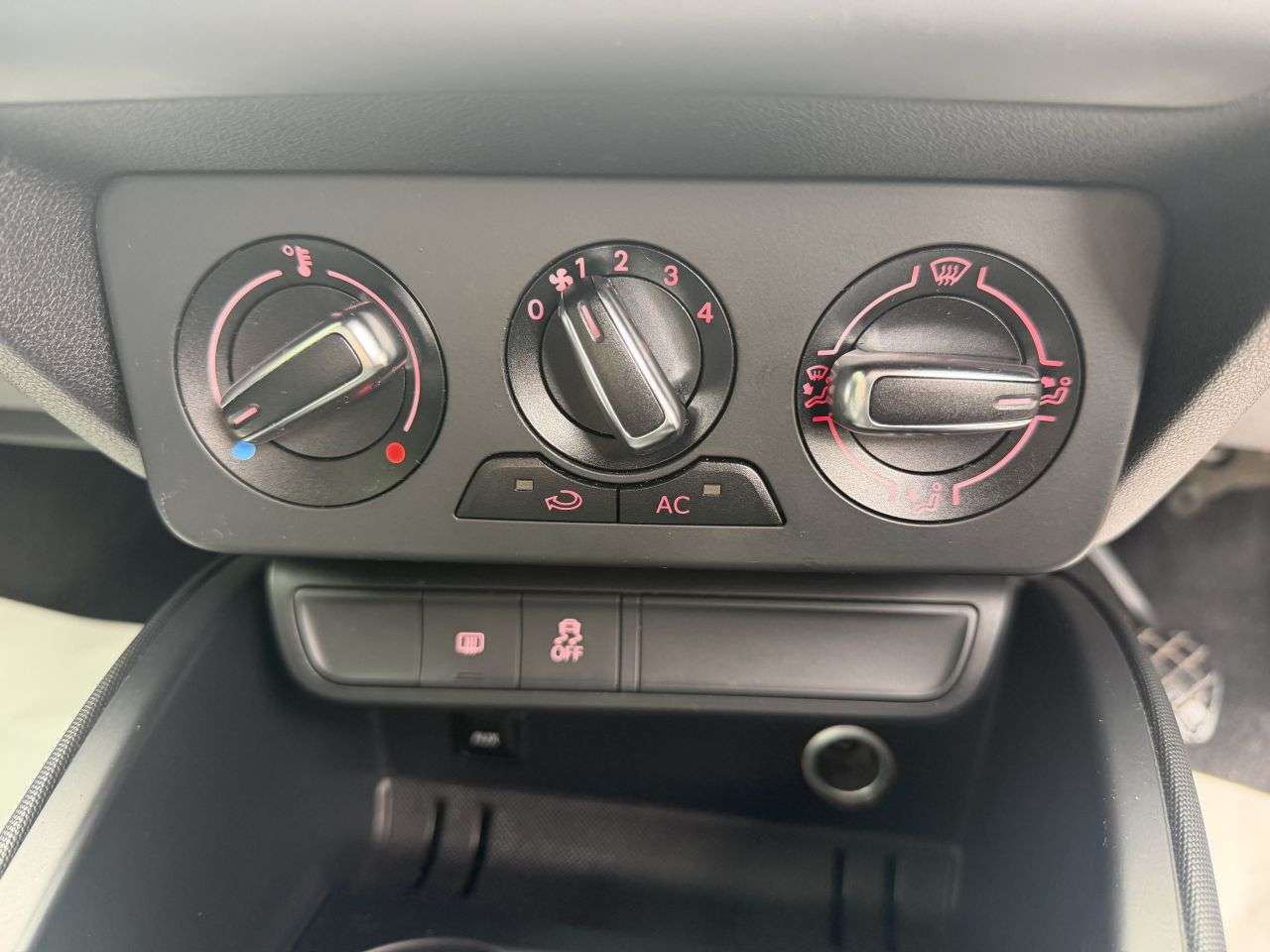 2013 AUDI A1 2013 AUDI A1
