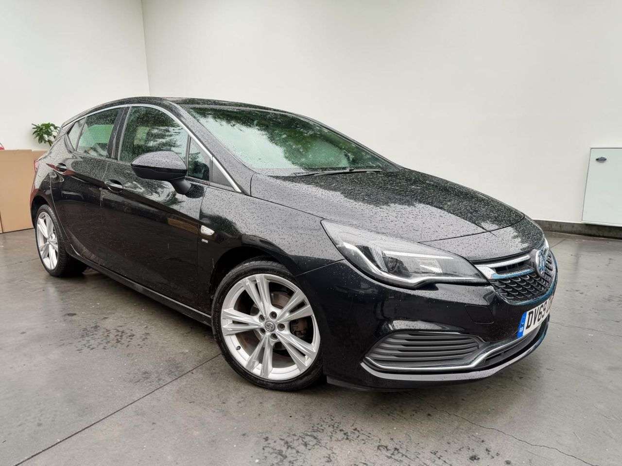 A 2019 VAUXHALL ASTRA 1.4i Turbo SRi VX Line Nav Hatchback 5dr Petrol Manual Euro 6 (s/s) (150 ps A 2019 VAUXHALL ASTRA 1.4i Turbo SRi VX Line Nav Hatchback 5dr Petrol Manual Euro 6 (s/s) (150 ps