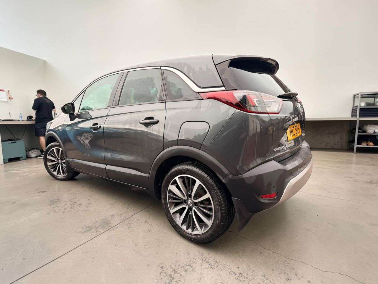 A 2018 VAUXHALL CROSSLAND X 1.6 Turbo D Elite Nav SUV 5dr Diesel Manual Euro 6 (s/s) (120 ps) A 2018 VAUXHALL CROSSLAND X 1.6 Turbo D Elite Nav SUV 5dr Diesel Manual Euro 6 (s/s) (120 ps)