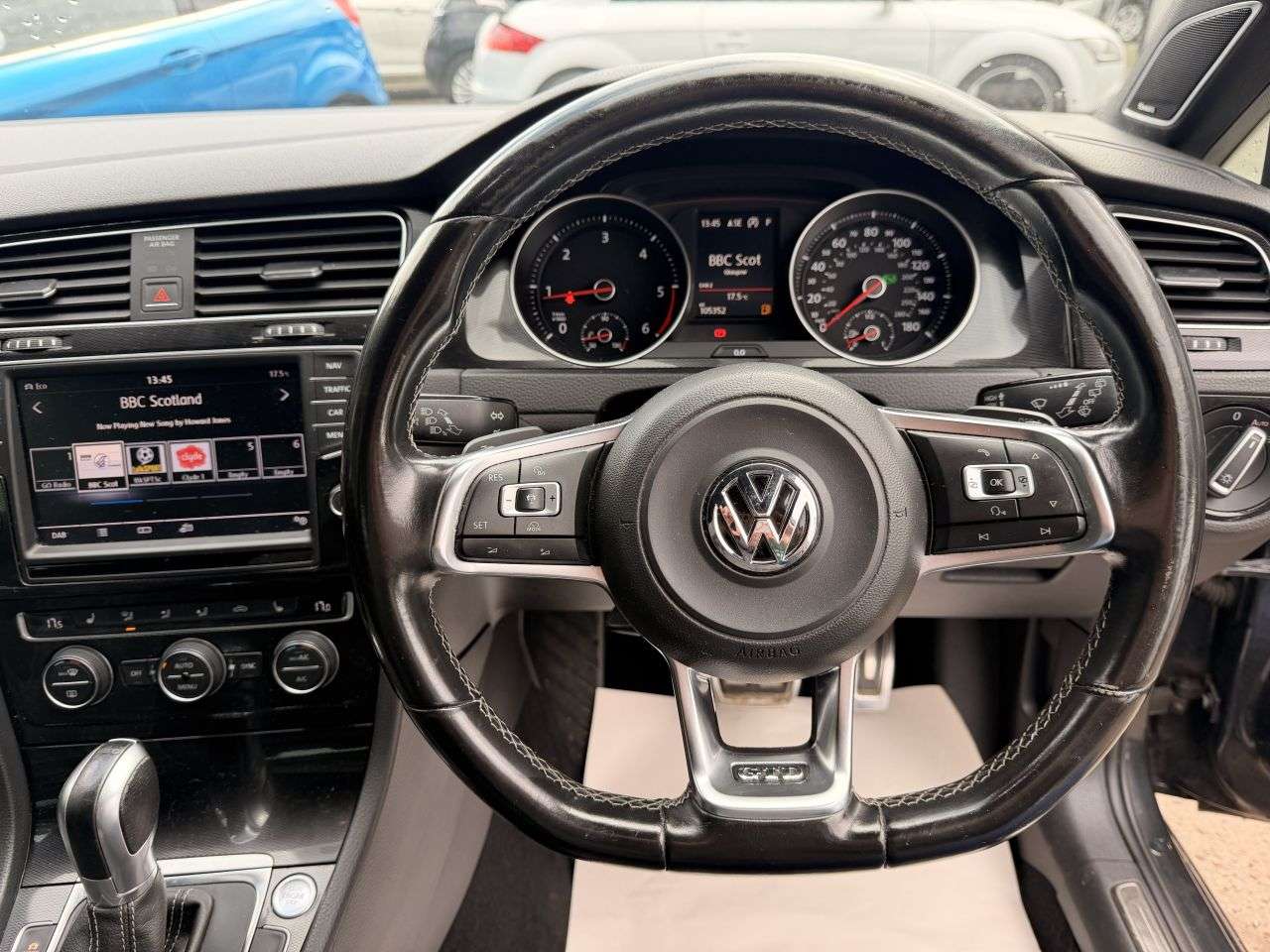 2017 VOLKSWAGEN GOLF 2017 VOLKSWAGEN GOLF