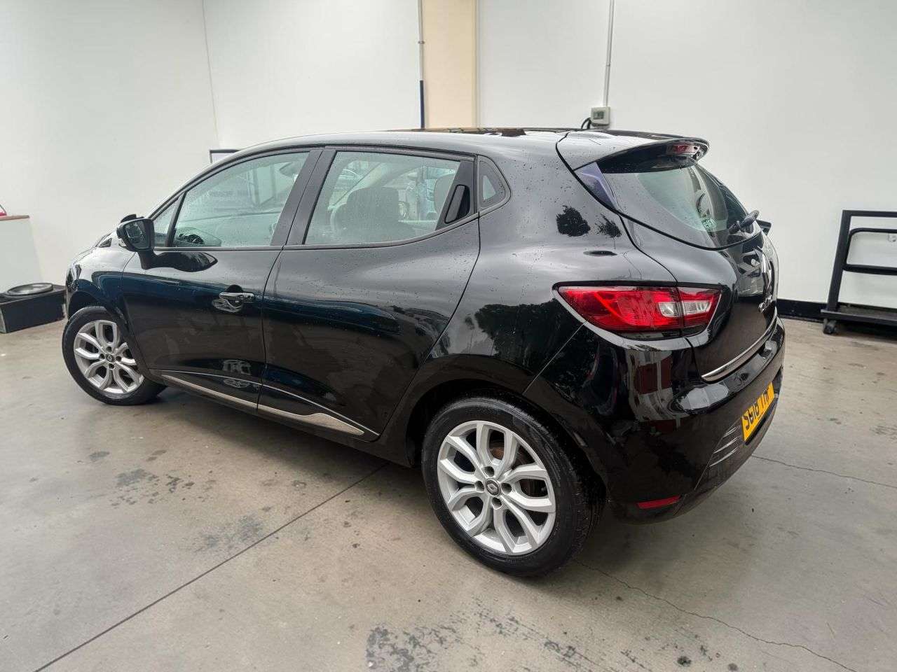 2018 RENAULT CLIO 2018 RENAULT CLIO