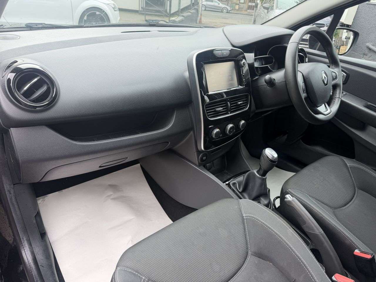 2018 RENAULT CLIO 2018 RENAULT CLIO