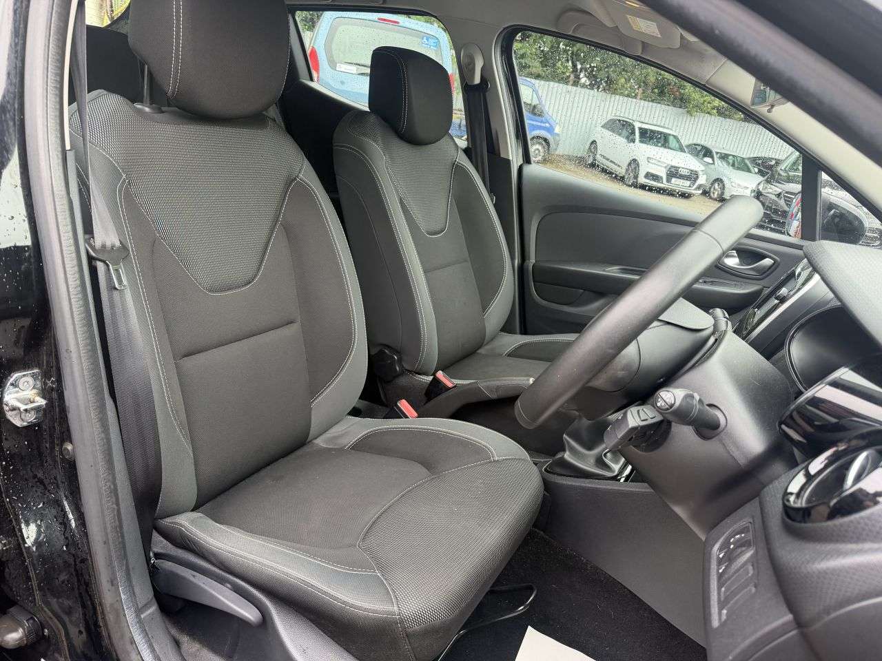 2018 RENAULT CLIO 2018 RENAULT CLIO
