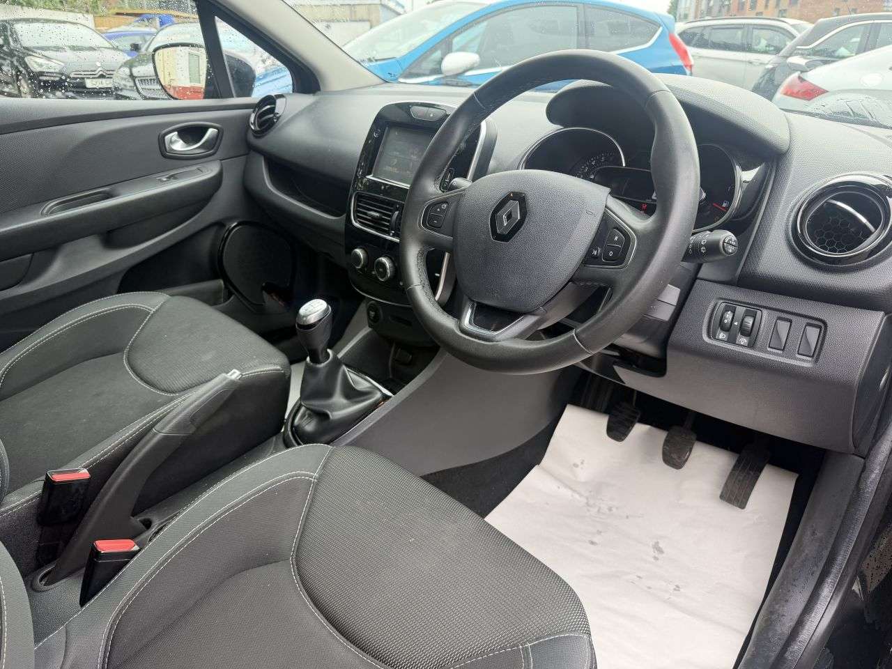 2018 RENAULT CLIO 2018 RENAULT CLIO