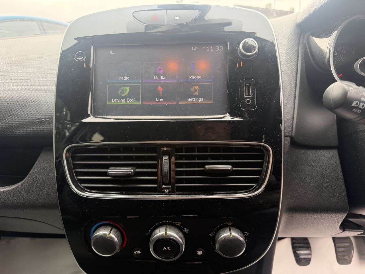2018 RENAULT CLIO 2018 RENAULT CLIO