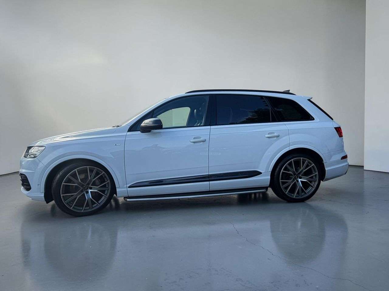 2019 AUDI Q7 2019 AUDI Q7