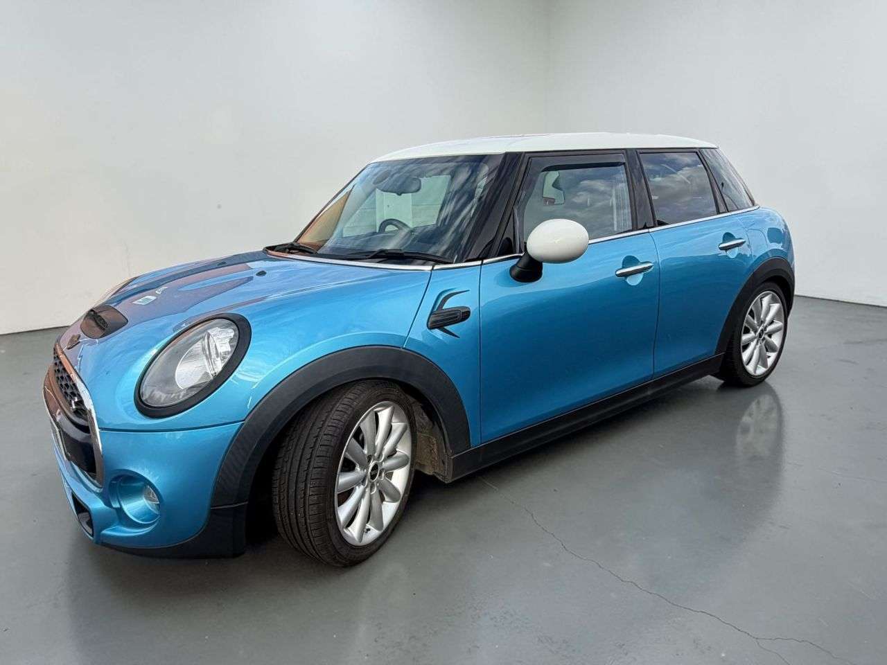 2015 MINI HATCH 2015 MINI HATCH