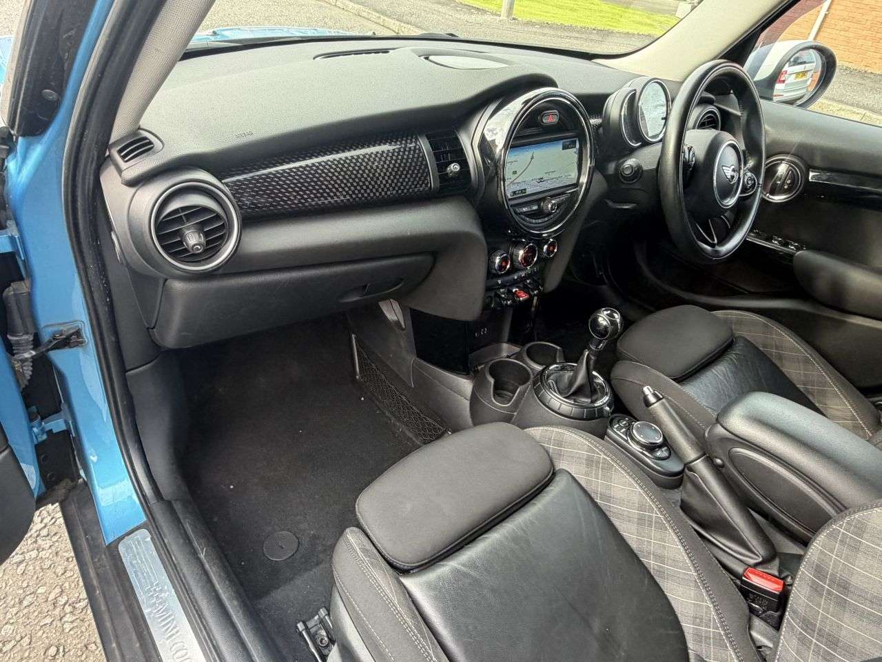 2015 MINI HATCH 2015 MINI HATCH