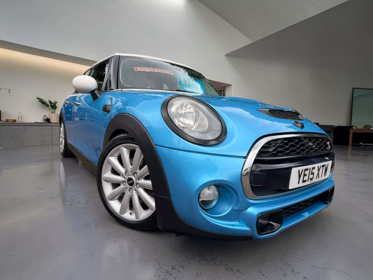 A 2015 MINI HATCH 2.0 Cooper S Hatchback 5dr Petrol Manual Euro 6 (s/s) (192 ps) *** 5 X IDRI A 2015 MINI HATCH 2.0 Cooper S Hatchback 5dr Petrol Manual Euro 6 (s/s) (192 ps) *** 5 X IDRI
