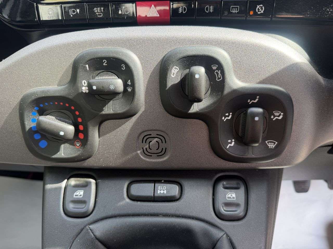 2013 FIAT PANDA 2013 FIAT PANDA