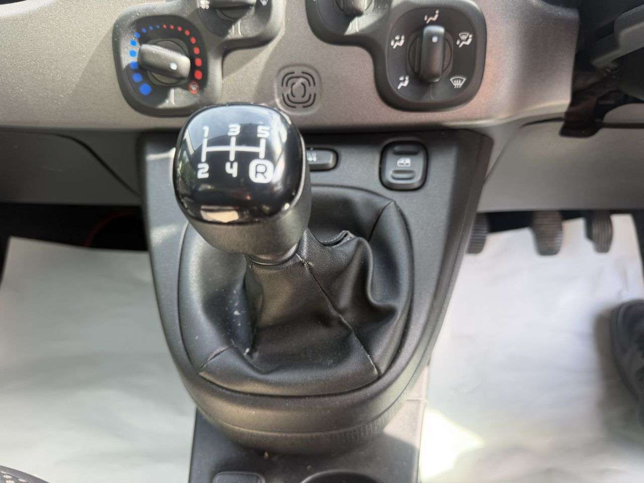 2013 FIAT PANDA 2013 FIAT PANDA