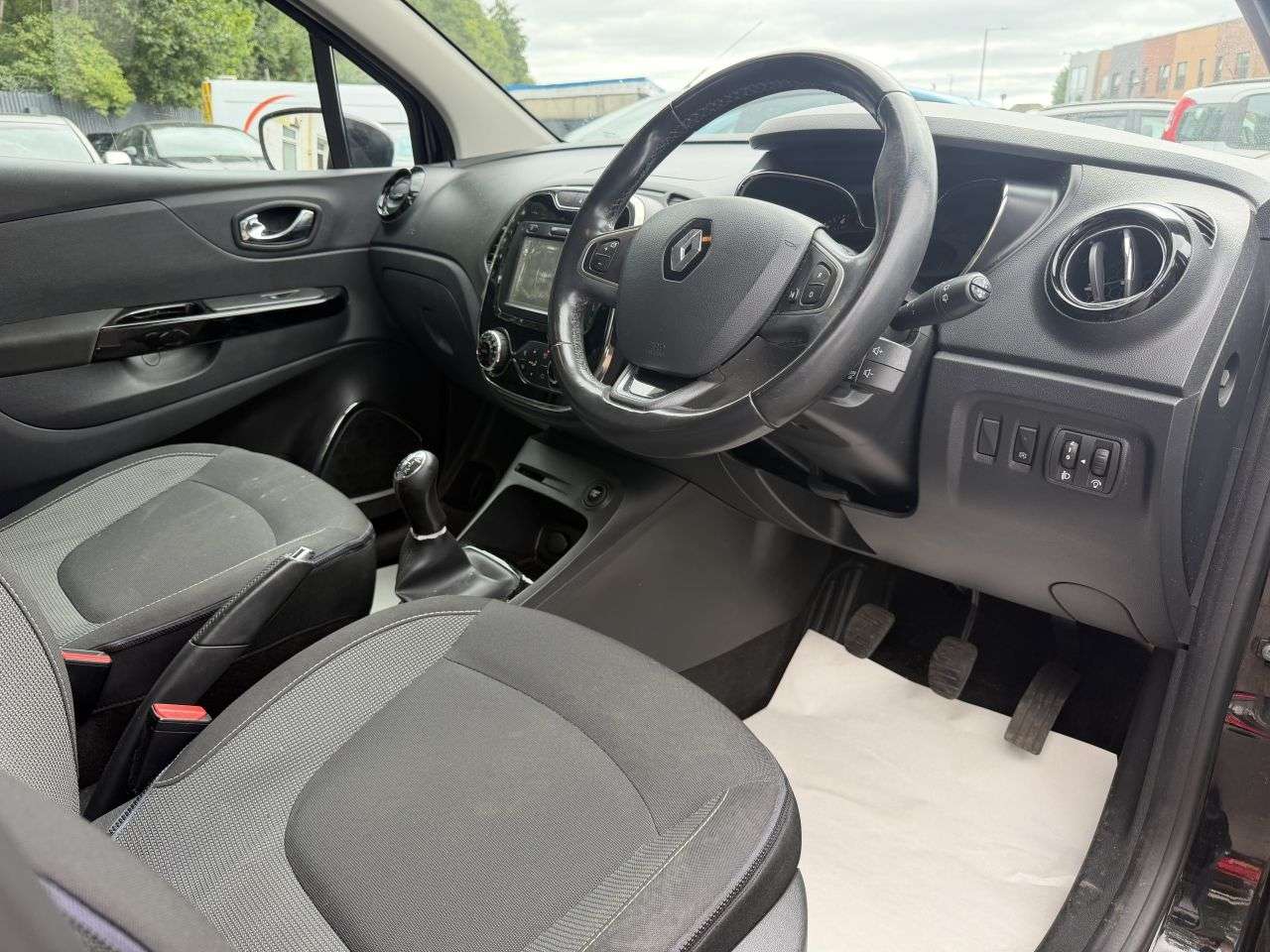 2016 RENAULT CAPTUR 2016 RENAULT CAPTUR