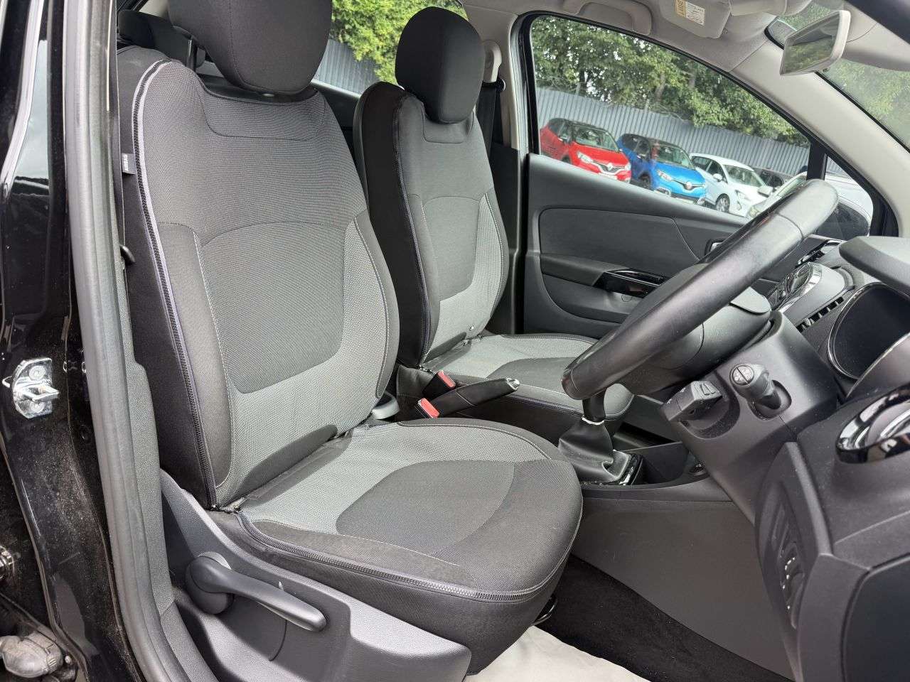 2016 RENAULT CAPTUR 2016 RENAULT CAPTUR